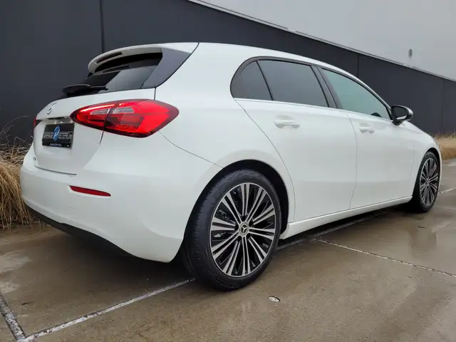 Mercedes-Benz A-Class view 3