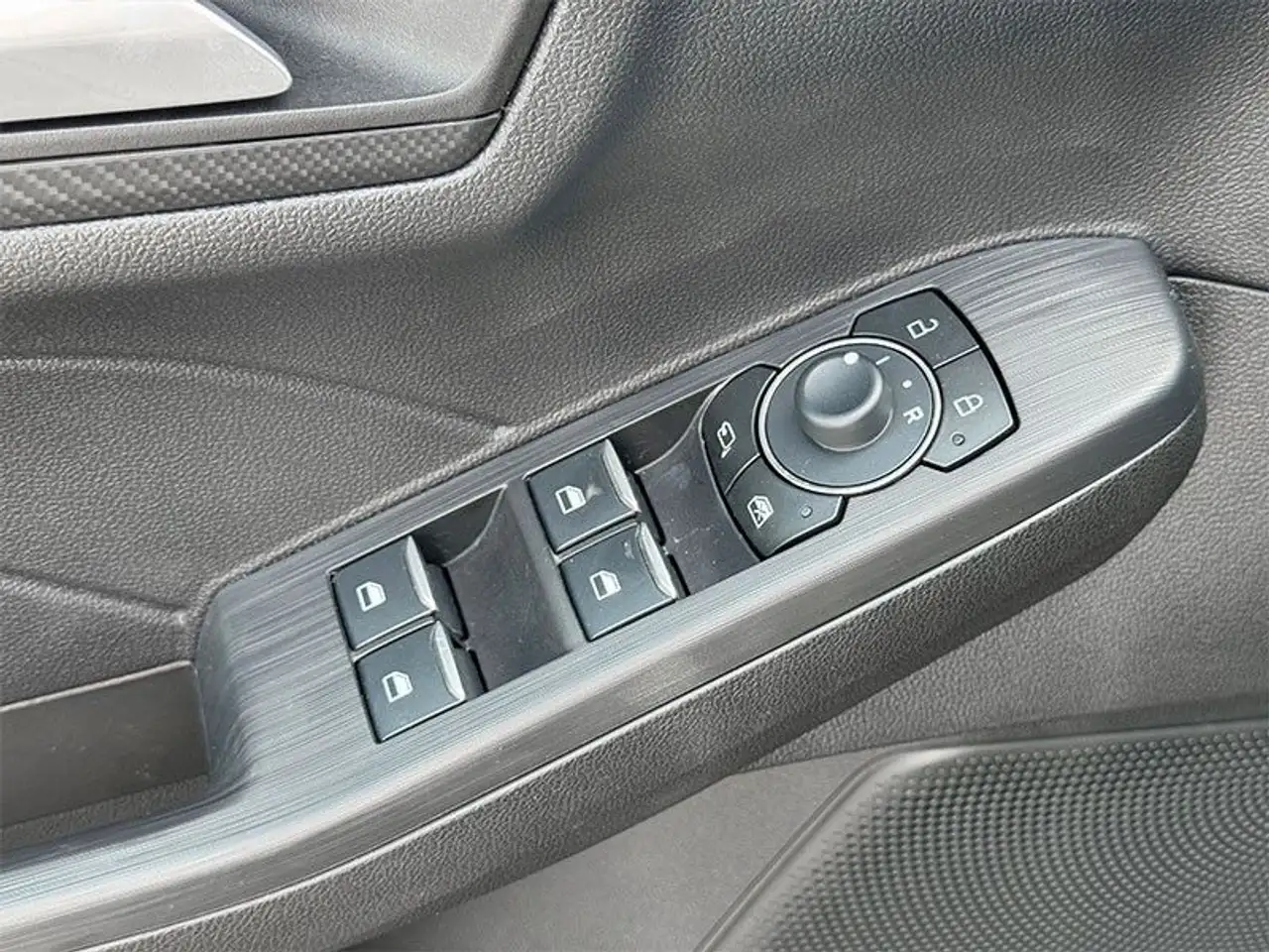 Ford Kuga ST-Line, миниатюра 24