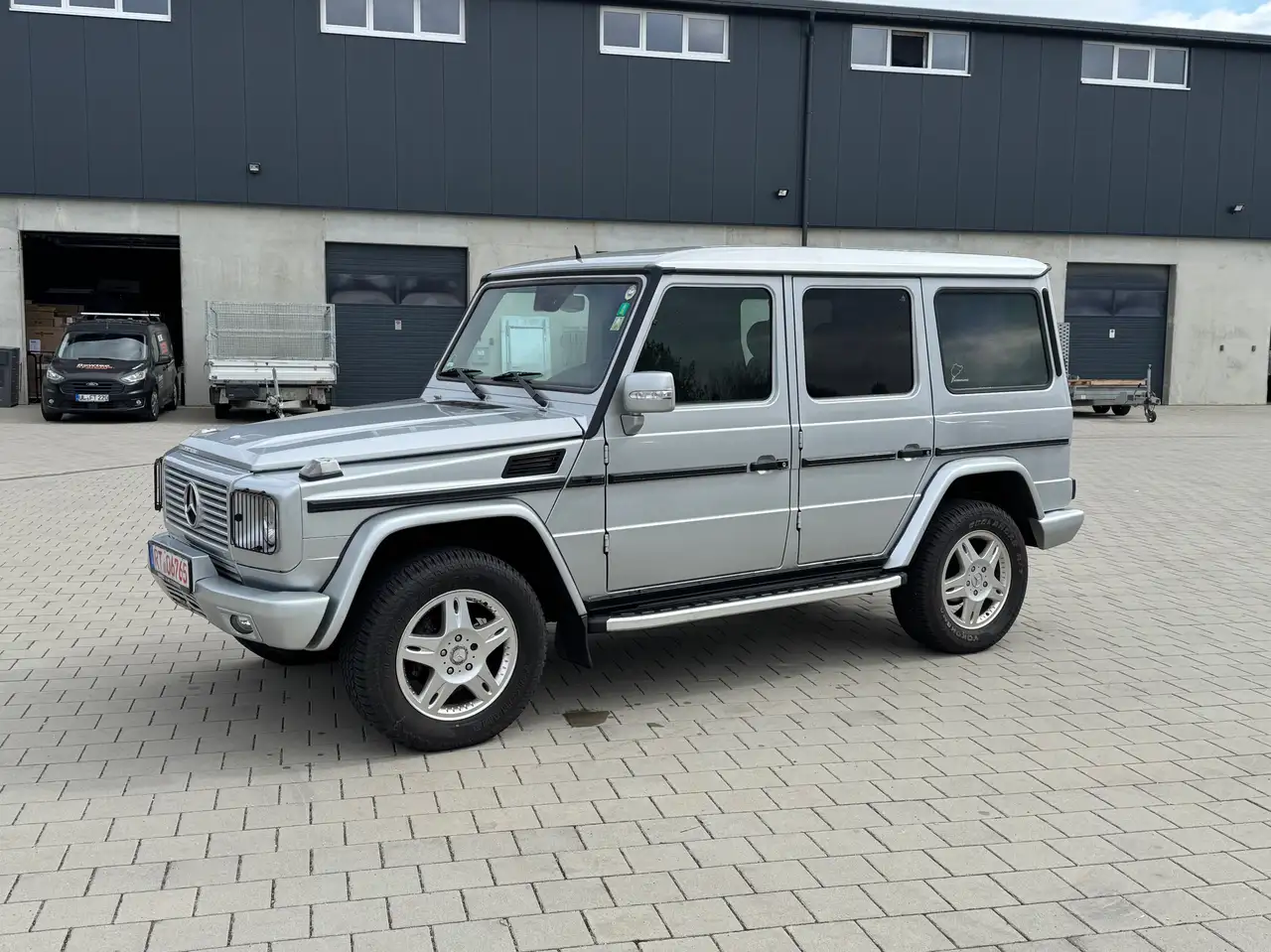 Mercedes-Benz G 320