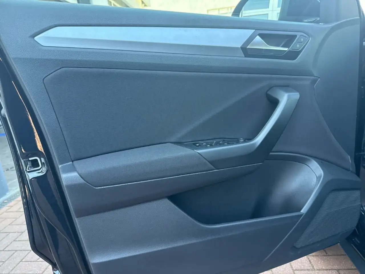 Volkswagen T-Roc Life 1.5 TSI DSG Ganzj.Reifen Led Kamera Navi 13