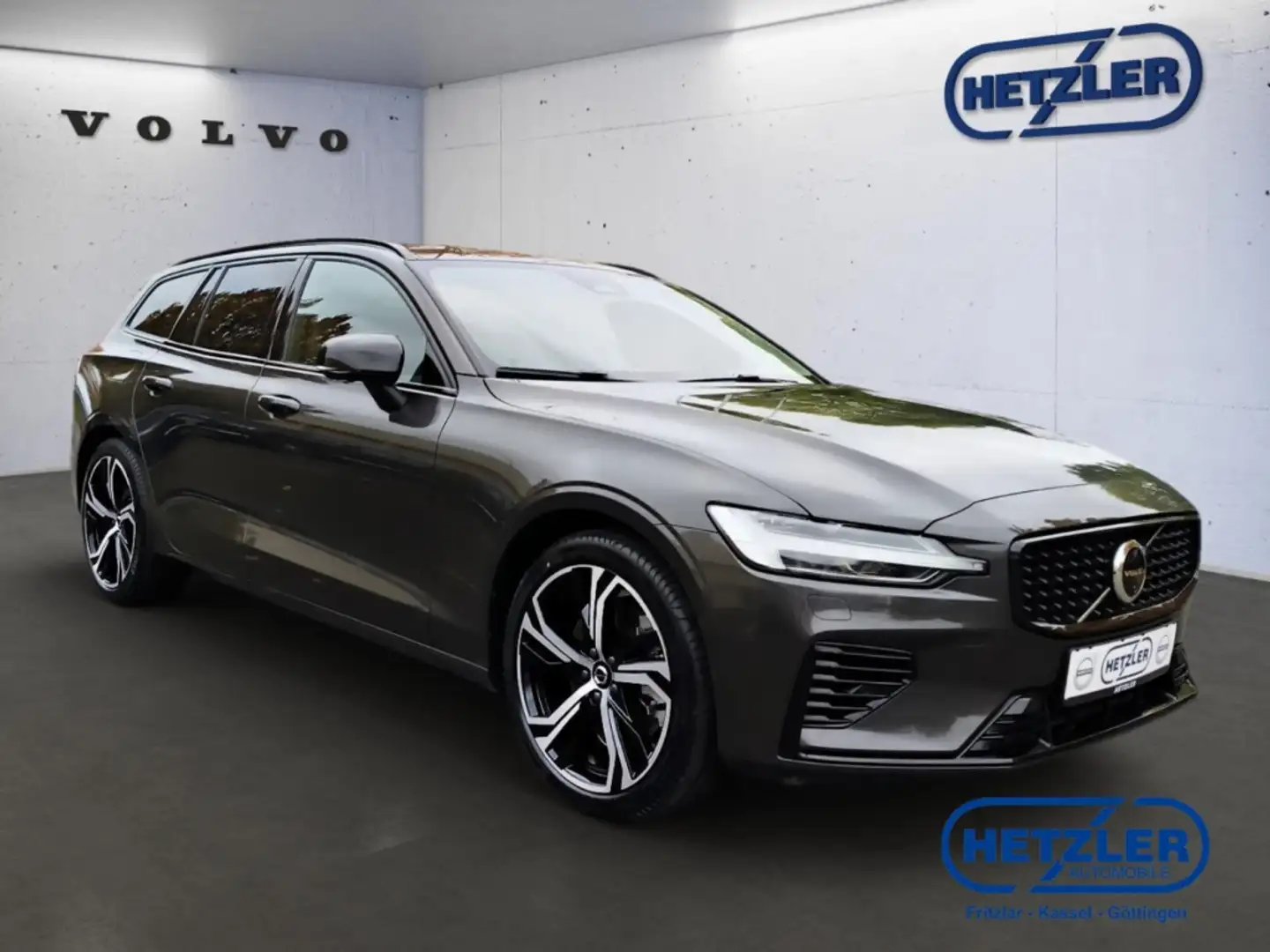 Volvo V60 Kombi Ultra Dark Plug-In Hybrid AWD T8 Twin Engine Grau - 2