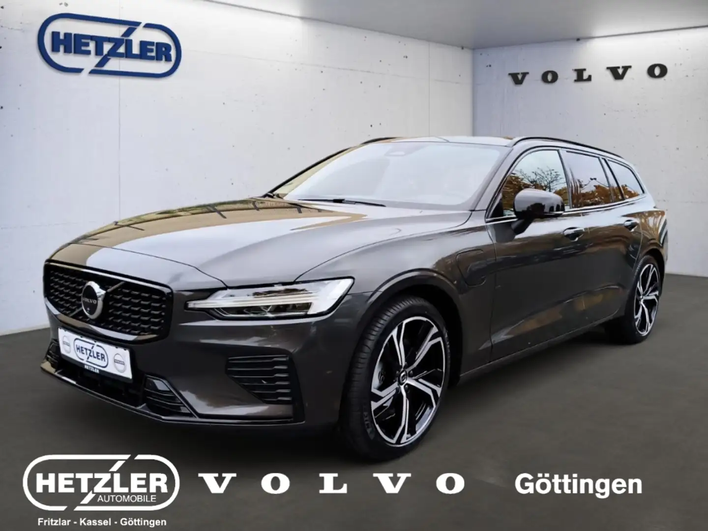 Volvo V60 Kombi Ultra Dark Plug-In Hybrid AWD T8 Twin Engine Grau - 1