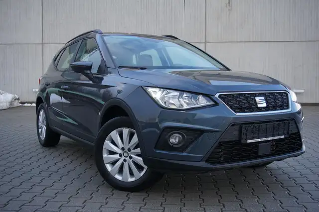 SEAT Arona 1.0TSI Navi/MirrorLi SHZ PDC Tempomat 1.Hd