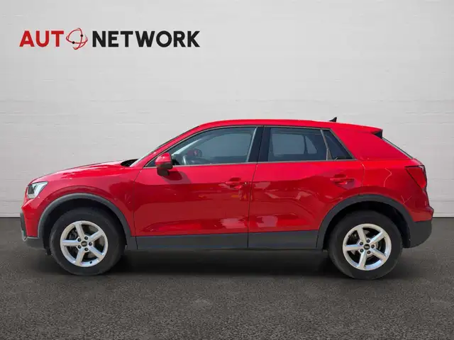 Audi Q2 view 7