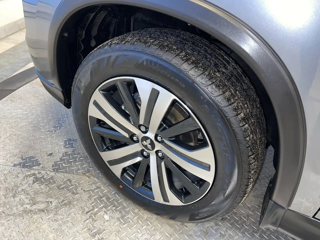 Mitsubishi RVR снимка Mitsubishi RVR