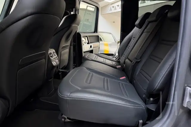 Mercedes-Benz G 500 Ansicht 9