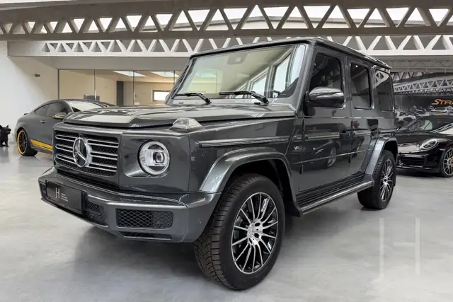 Mercedes-Benz G 500