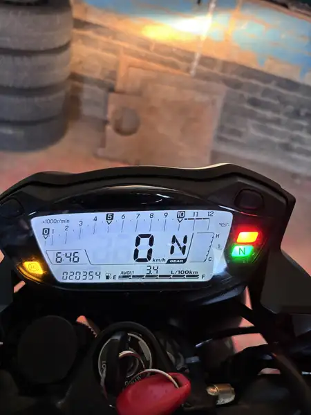Suzuki SV 650 - foto 6