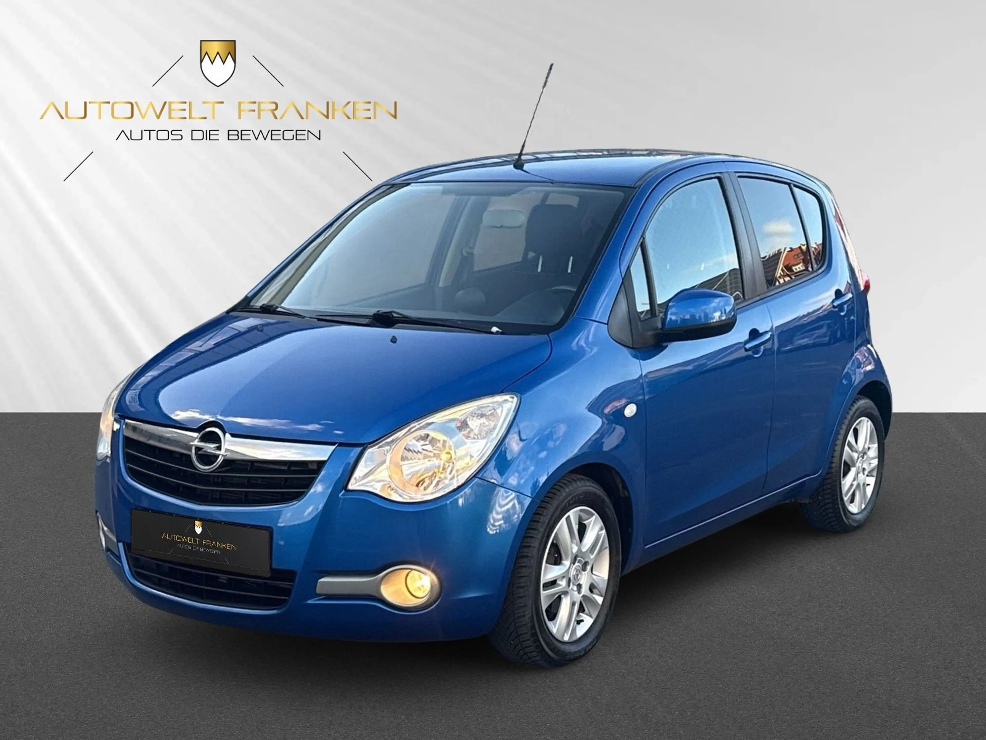 Opel Agila 1.2 *AUTOMATIK*WENIG KM*SCHECKHEFT*SHZ* — photo 3