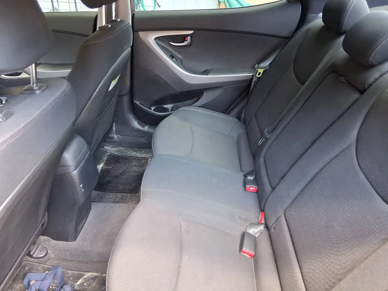 Hyundai ELANTRA снимка Hyundai ELANTRA