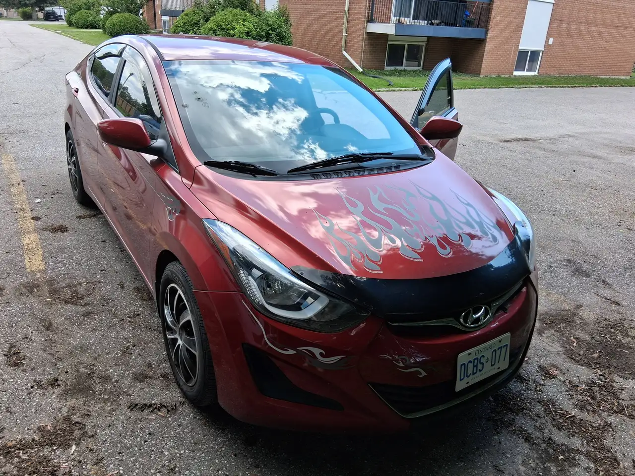 Hyundai ELANTRA снимка Hyundai ELANTRA