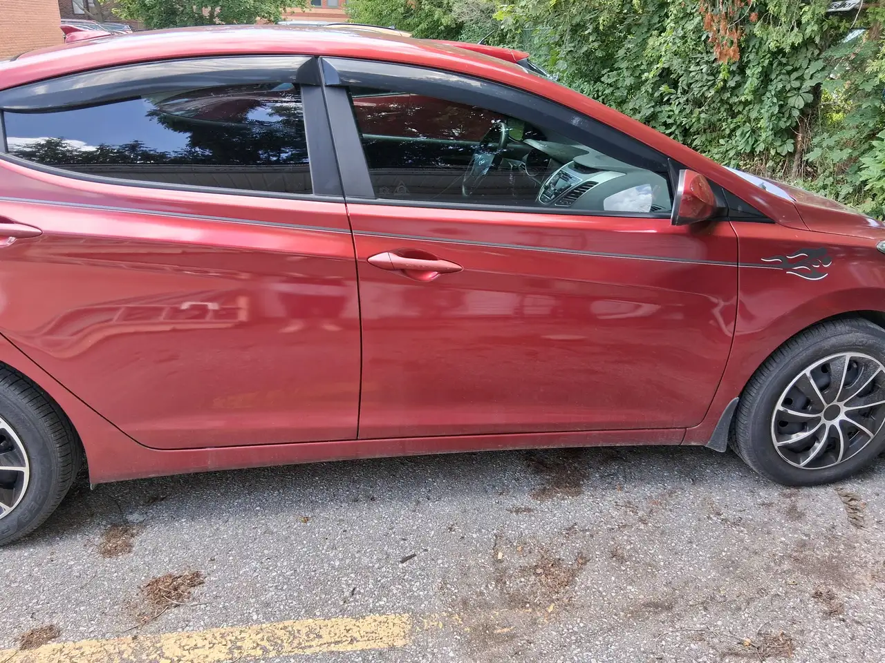 Hyundai ELANTRA снимка Hyundai ELANTRA