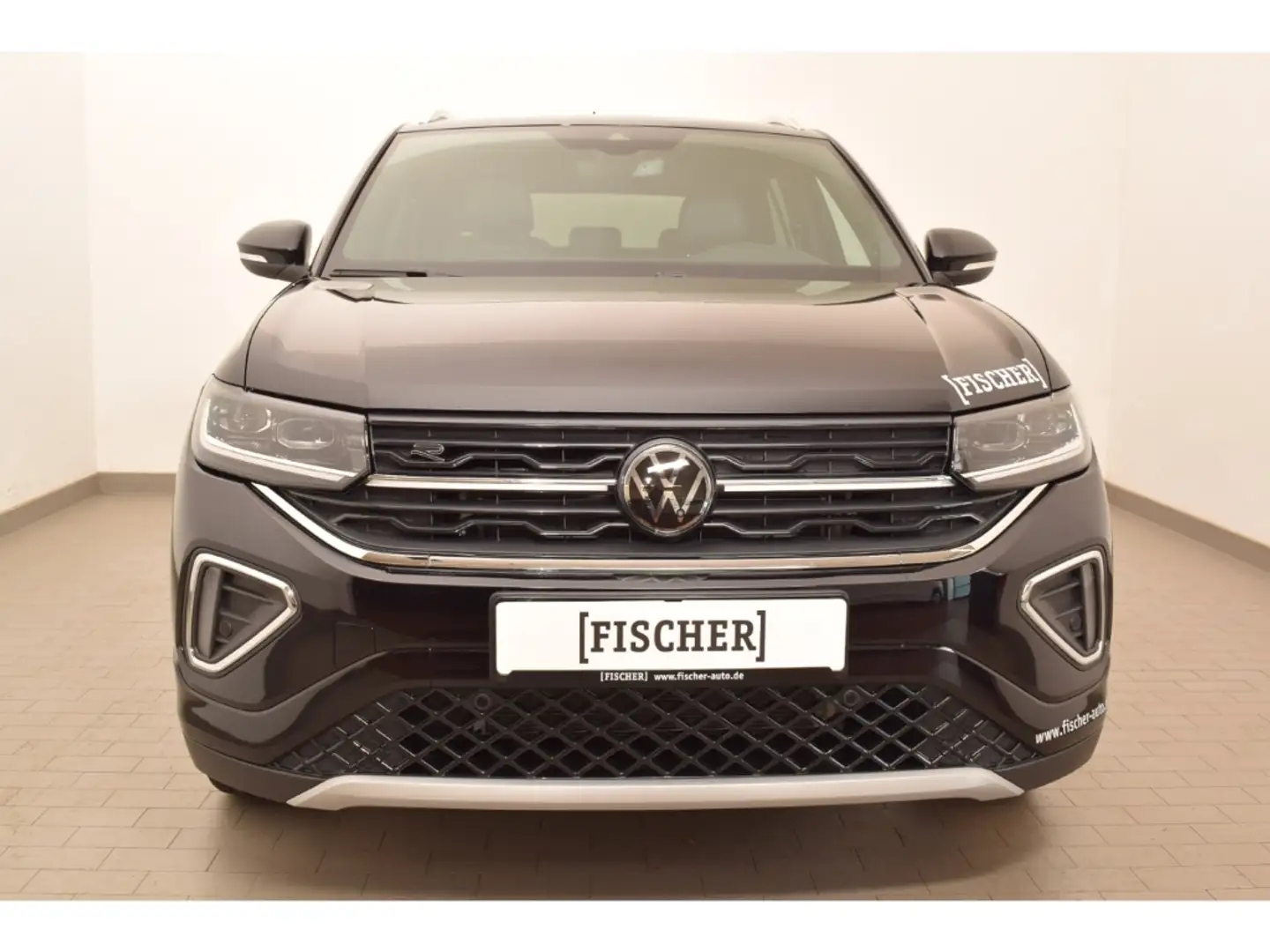 Volkswagen T-Cross 1.5TSI DSG R-Line Navi ACC Matrix AHK Rear View PD Schwarz - 2