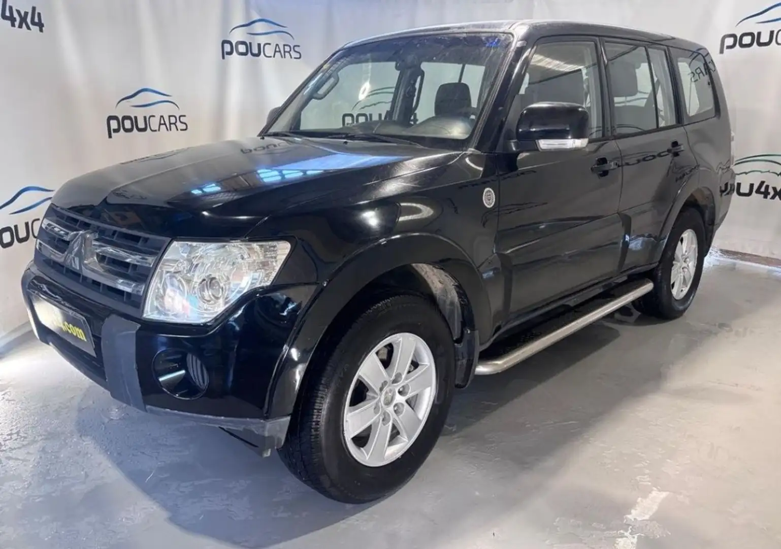 Mitsubishi Montero 3.2DI-D Intense Negru - 2