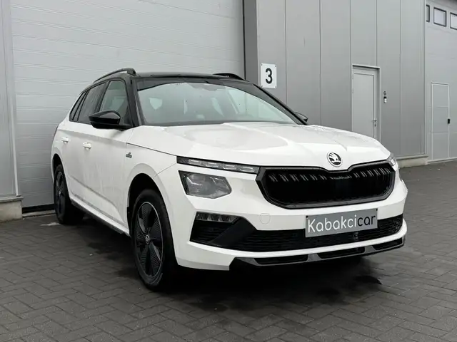 Skoda Kamiq 1.0 TSI Monte Carlo DSG //VEHICULE NEUF//TOIT PANO