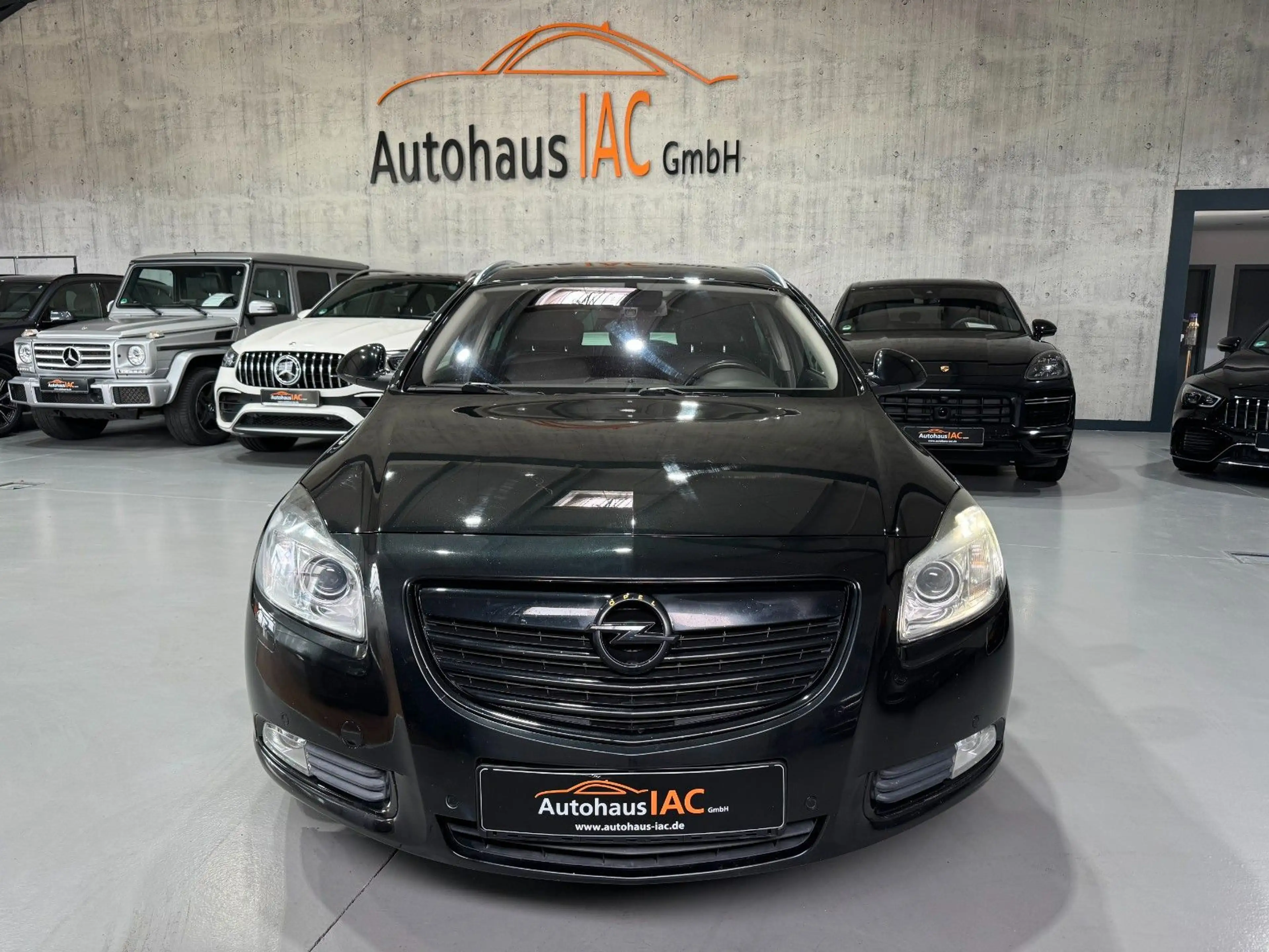 Opel Insignia A Sports Tourer Cosmo 2.0D NAVI SHZ AHK — photo 3