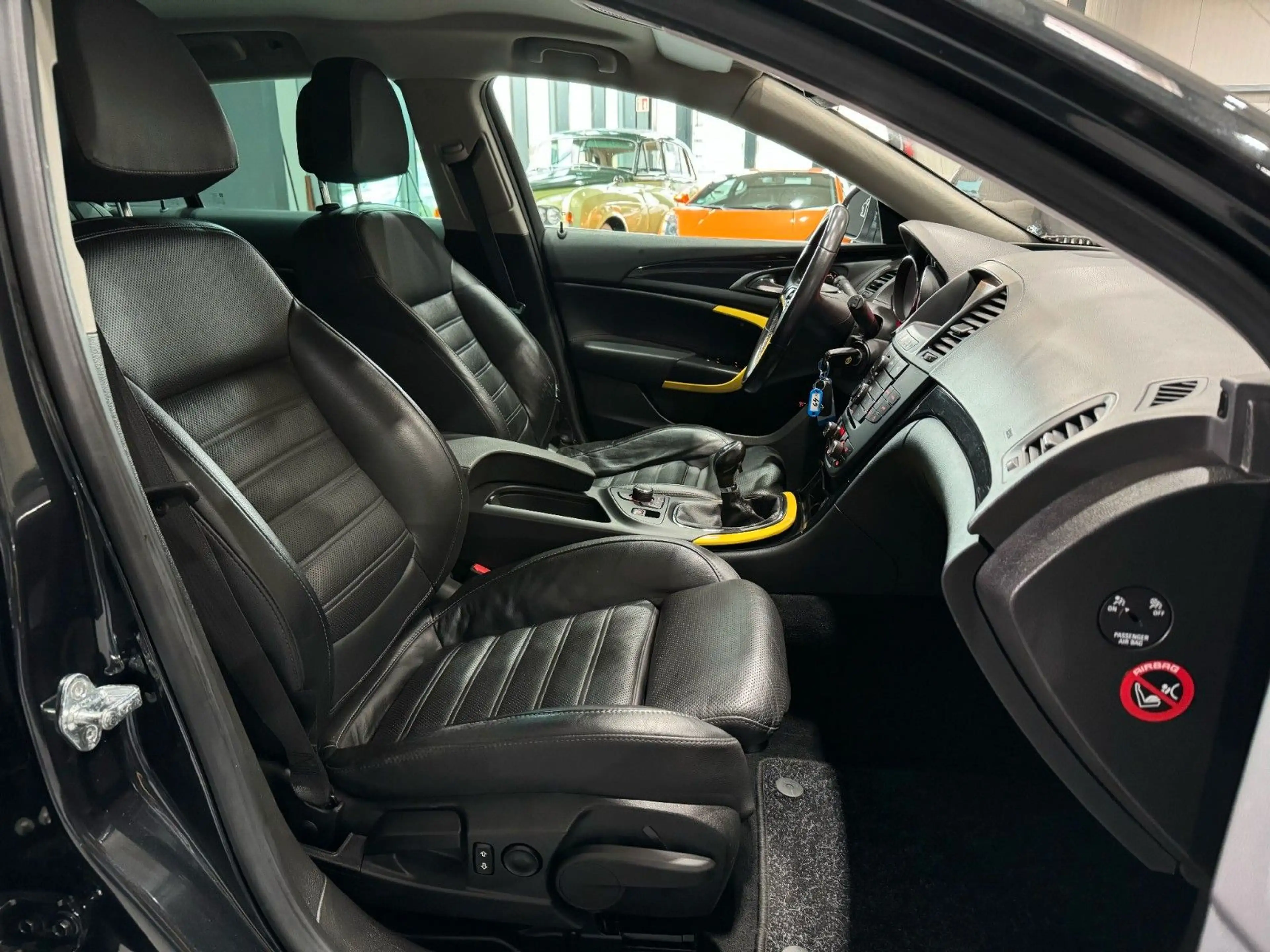 Opel Insignia A Sports Tourer Cosmo 2.0D NAVI SHZ AHK — photo 13