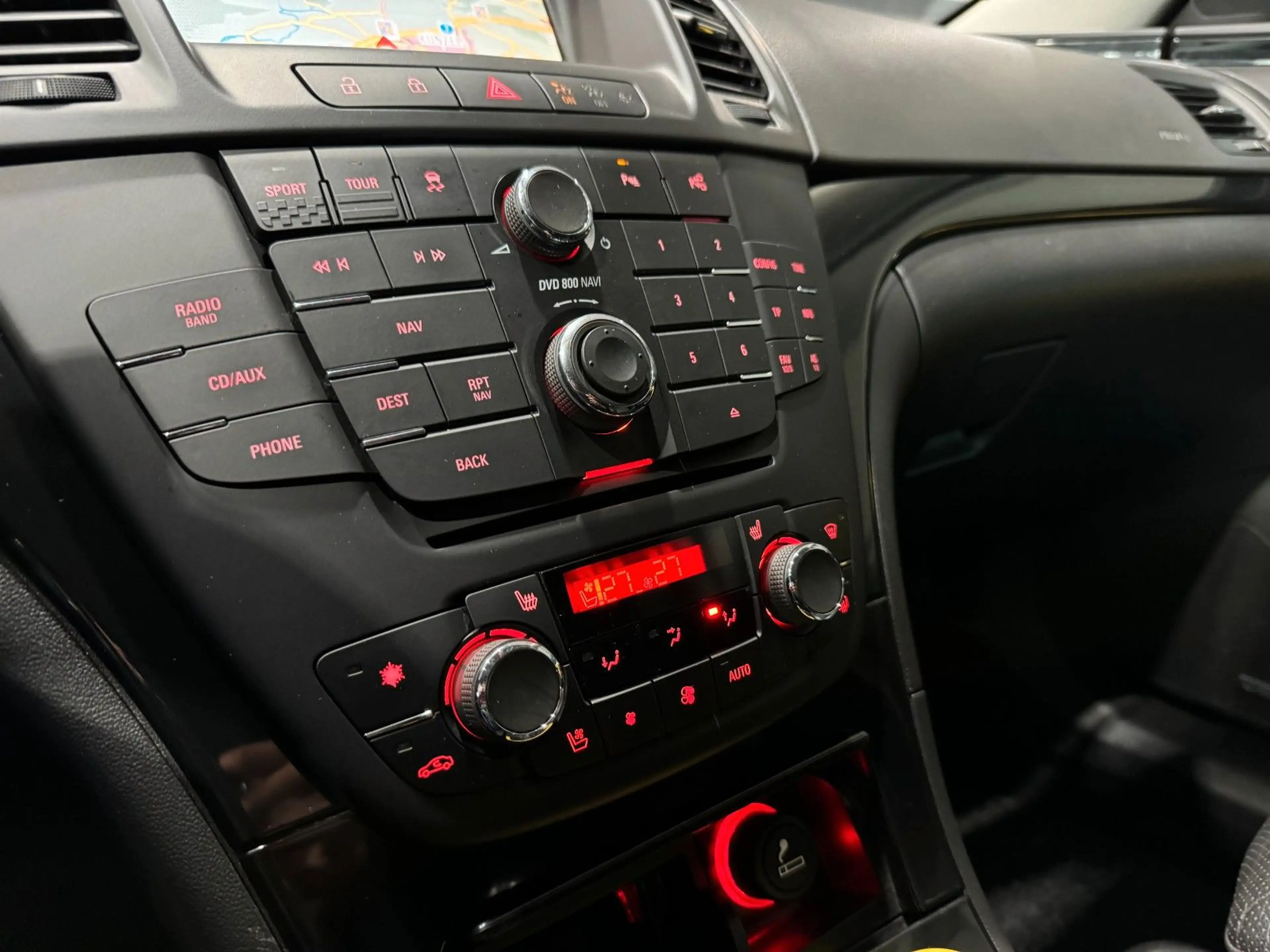 Opel Insignia A Sports Tourer Cosmo 2.0D NAVI SHZ AHK — photo 11