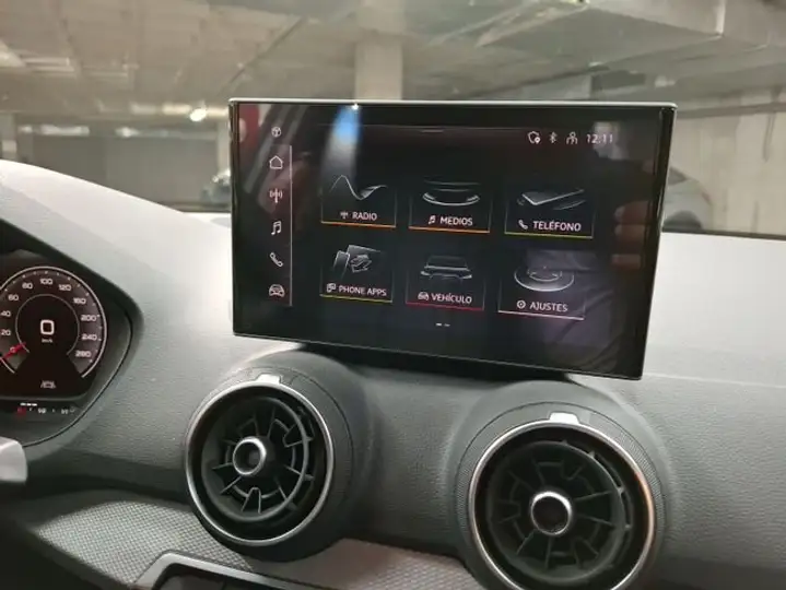 Audi Q2 2025, foto 9