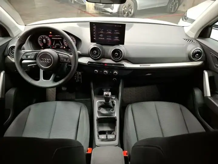 Audi Q2 2025, foto 3