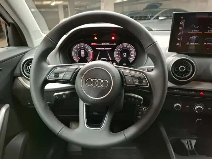 Audi Q2 2025, foto 6