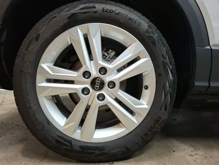 Audi Q2 2025, foto 11