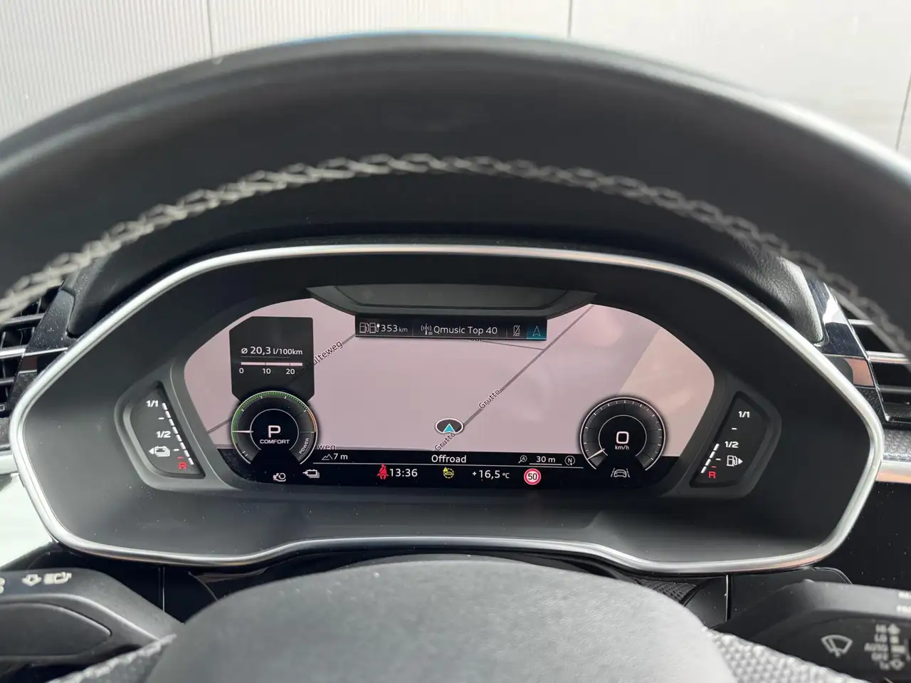 Audi Q3 45 TFSI e S Line BLACK OPTIC AFN. HAAK MATRIX LED, миниатюра 5
