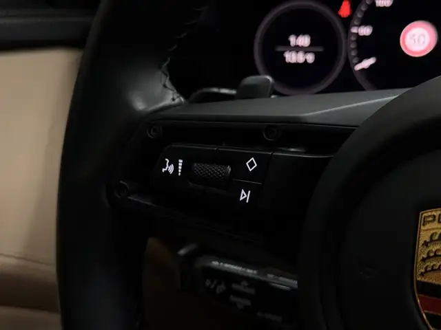 Porsche 992 911 Carrera 4S 1.HAND APPROVED SPORTAGA 360KAM BO Ansicht 44