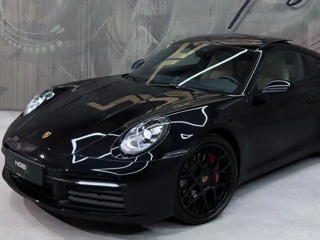 Porsche 992 911 Carrera 4S 1.HAND APPROVED SPORTAGA 360KAM BO Ansicht 17