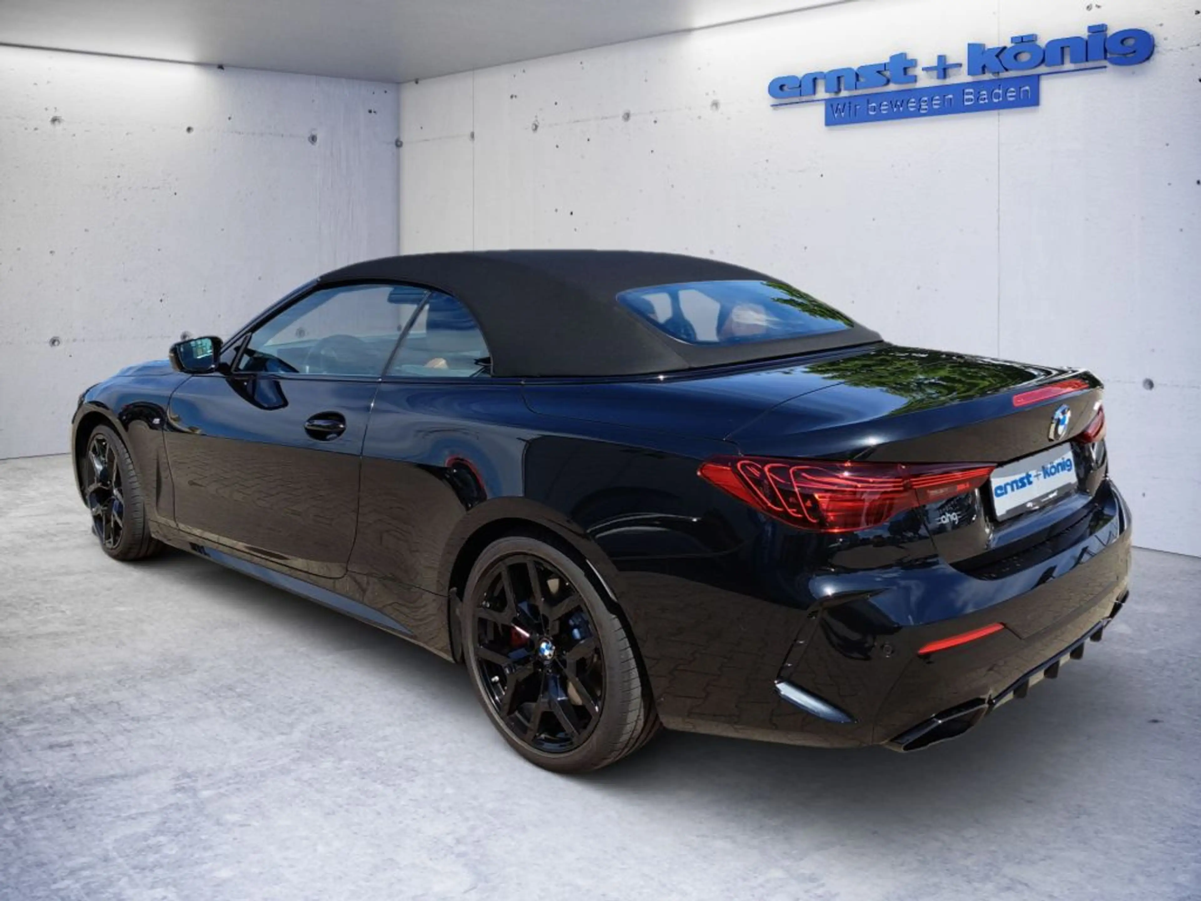 BMW 440 M440i xDrive Cabrio — photo 4