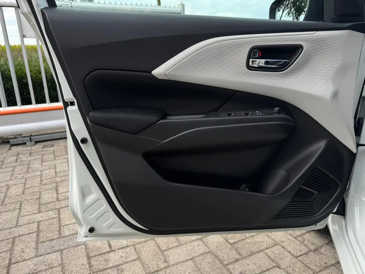 Suzuki Swift 2024 — фото 10