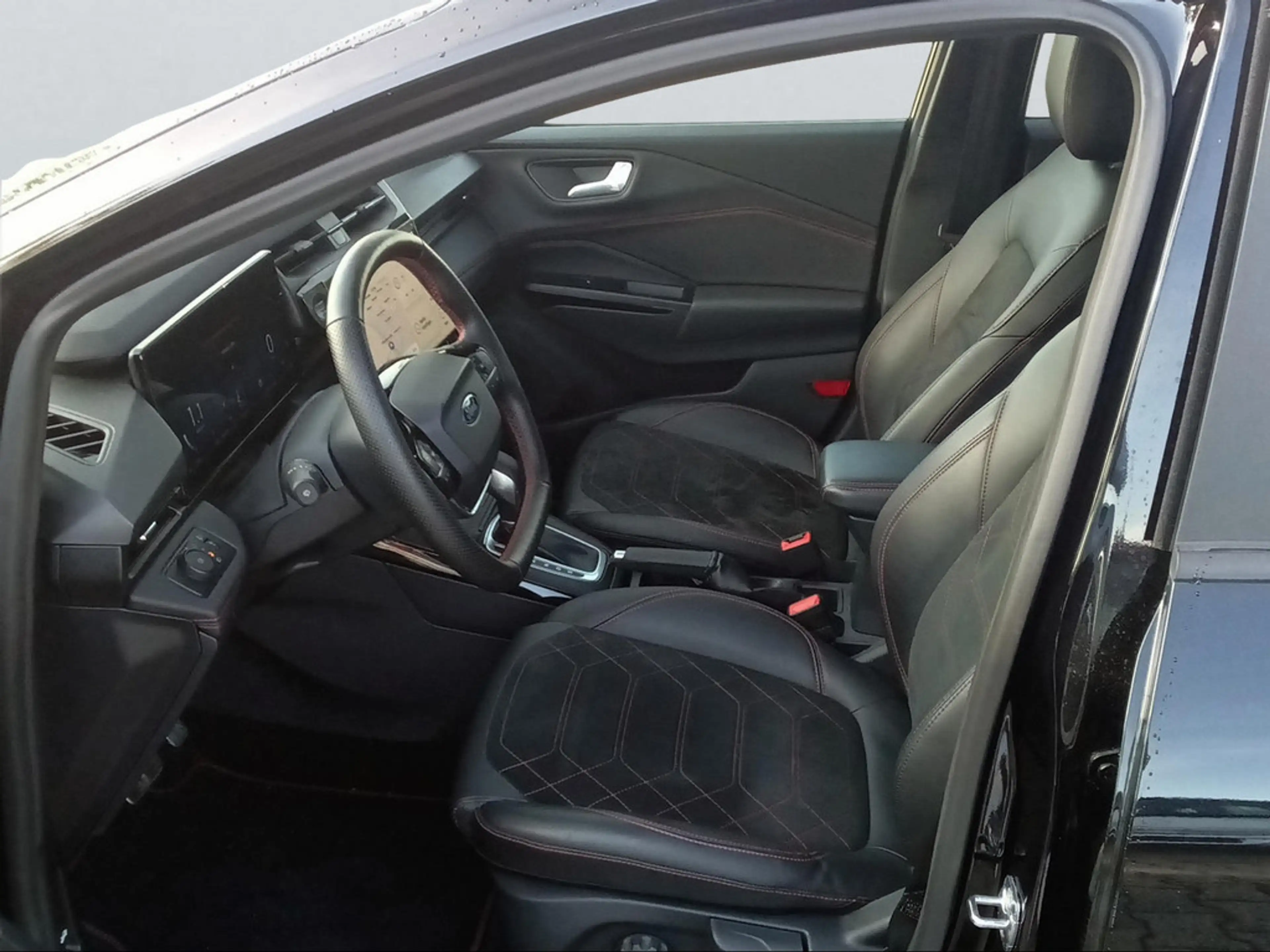 Ford Puma 1.0 EcoBoost ST-Line X S/S EURO NAVI LED — photo 3