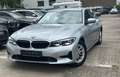 BMW 318 d Advantage/Leder/Navi/Kamera/LED/1Hand Серебристый - thumbnail 1