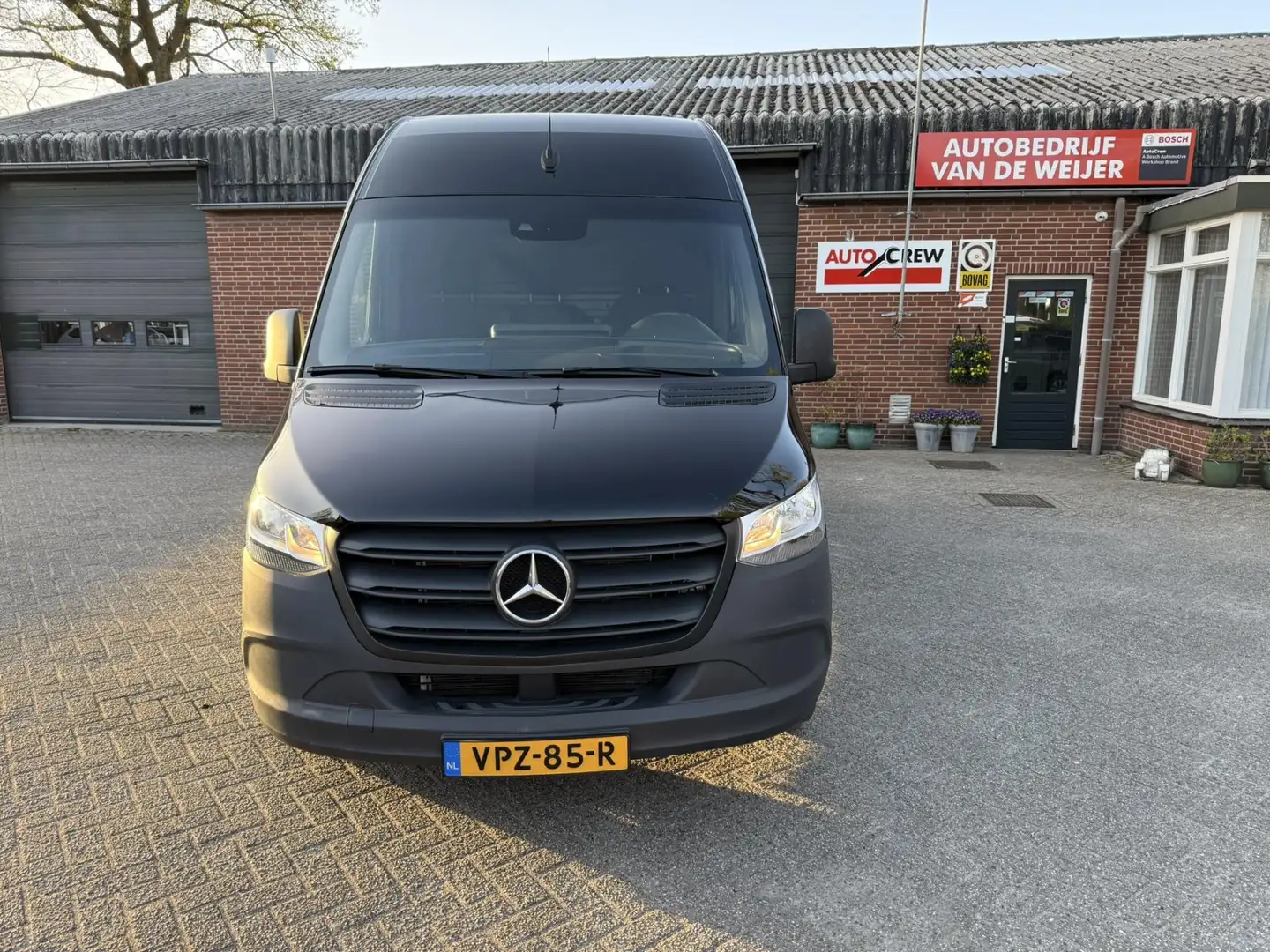 Mercedes-Benz Sprinter 211CDI Automaat L2H2 FWD Camera Navi Cruise Airco Zwart - 2