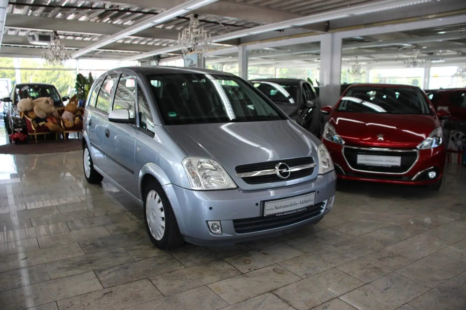 Opel Meriva 1.6 Grau - 2