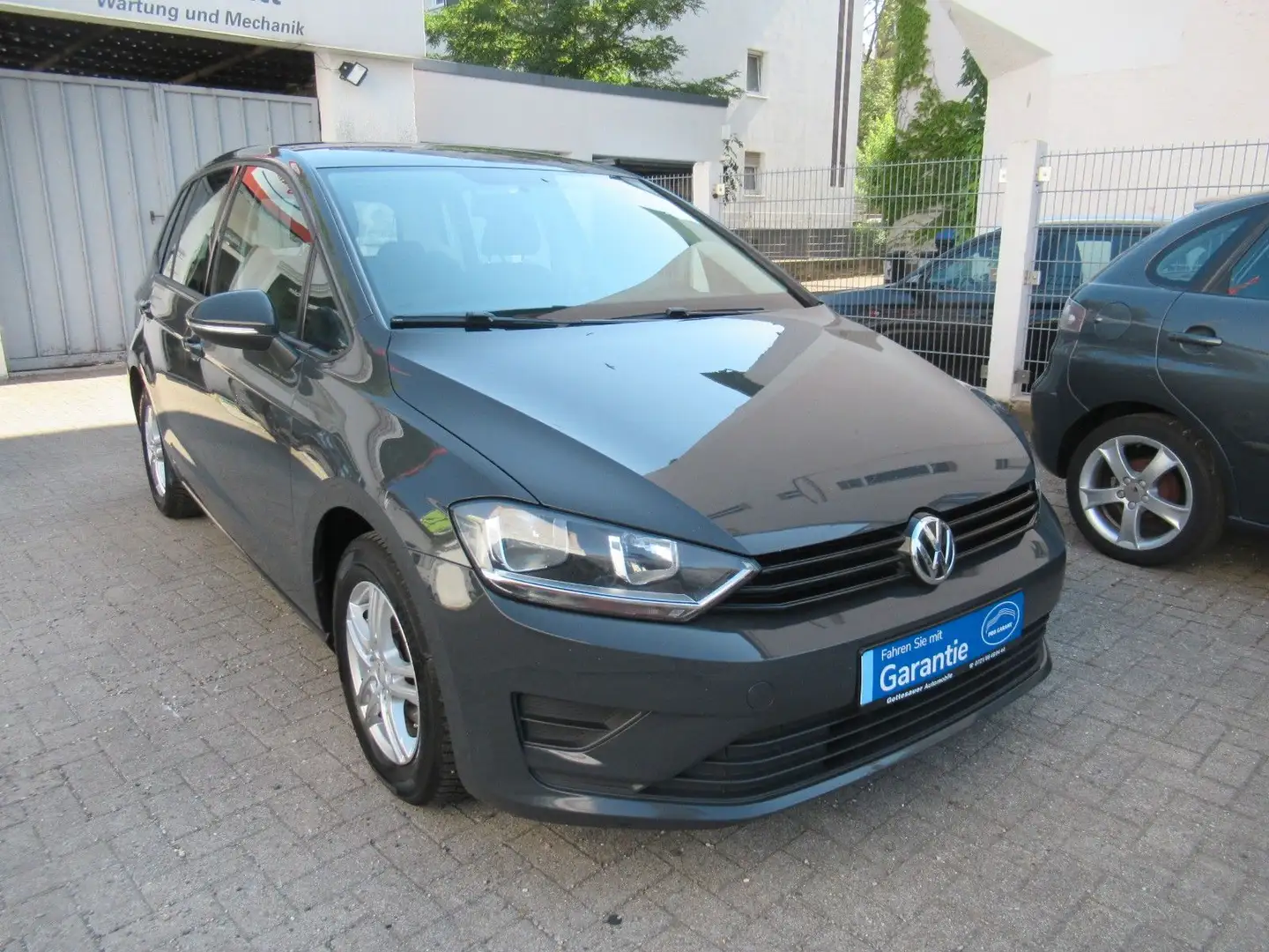 Volkswagen Golf Sportsvan VII Trendline BMT/Start-Stopp Grau - 2