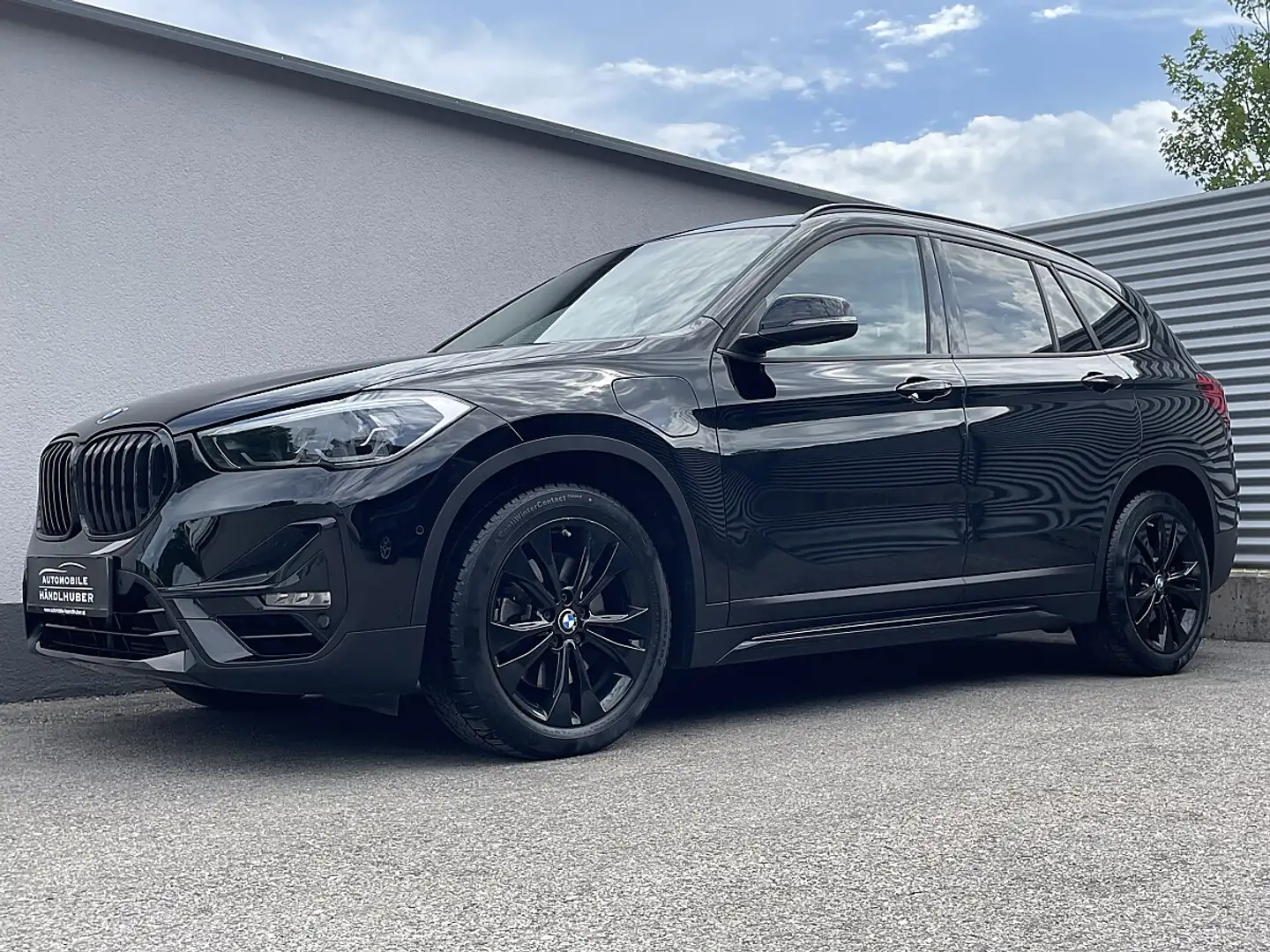 BMW X1 xDrive25e BLACK-BLACK/SPORTLINE/AHK/NAVIPRO/RÜ.... Schwarz - 2