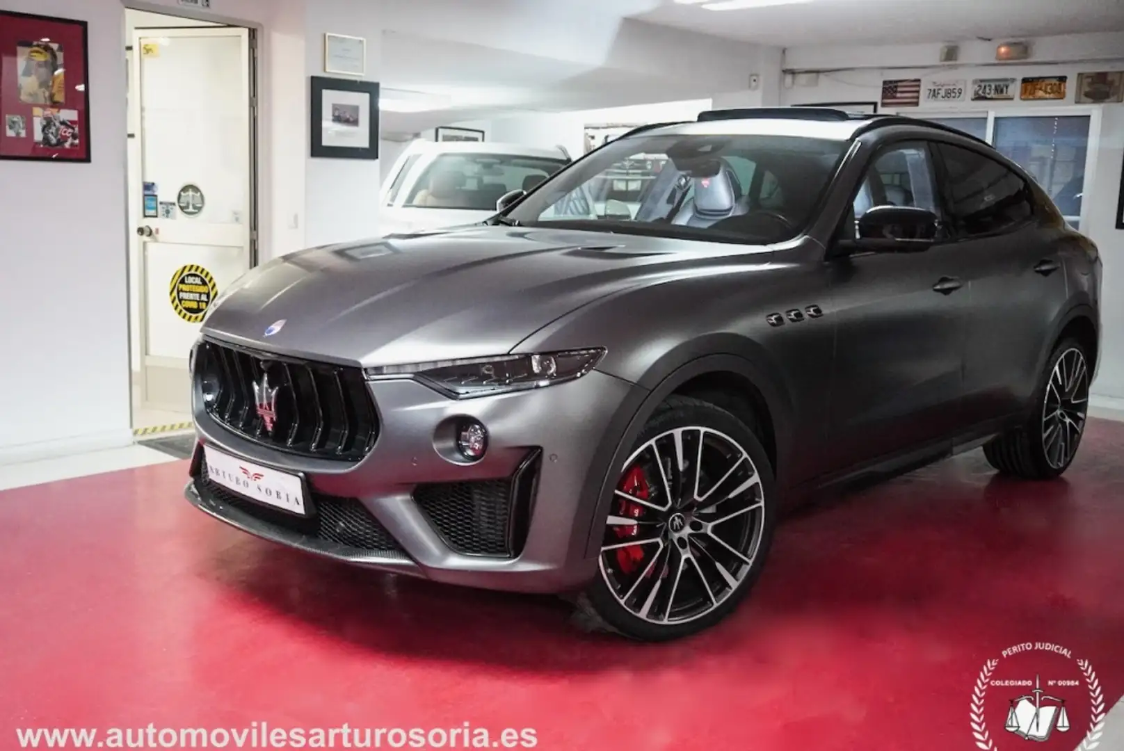 Maserati Levante 580 Trofeo Aut. Gris - 1