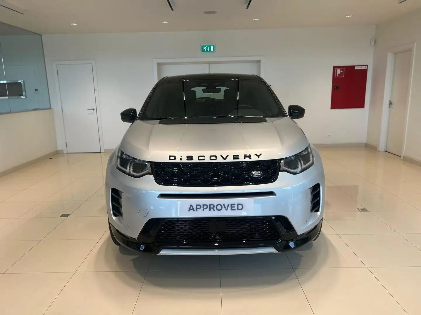 Land Rover Discovery Sport Dynamic SE P300e Gris - 2