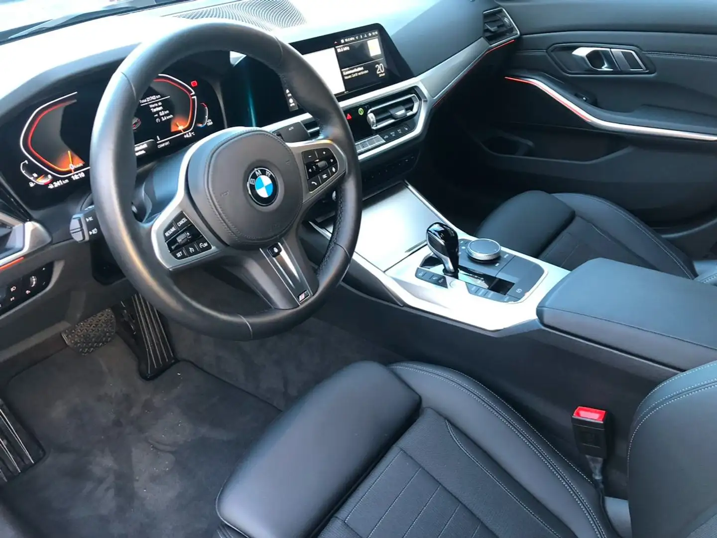 BMW 318 318i Aut. Sport Line Gris - 2
