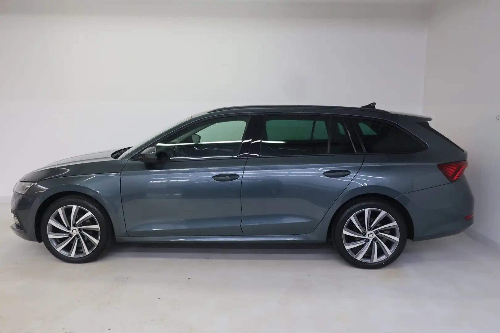 Skoda Octavia Business TDI DSG Grau - 2