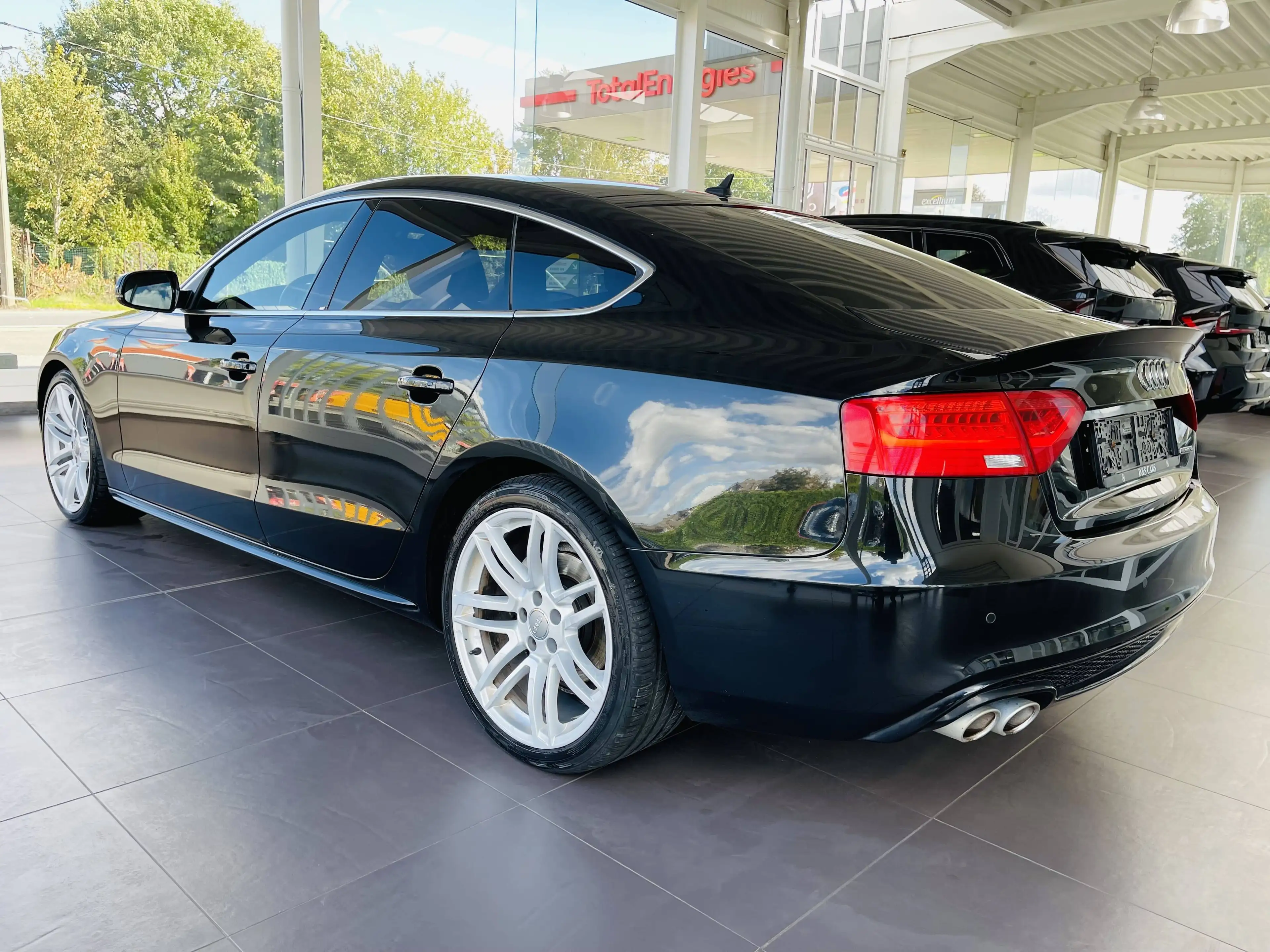 Audi A5 Sportback 2.0 TDi *** GARANTIE + S-LINE + LED + GPS + CUIR *** — photo 7