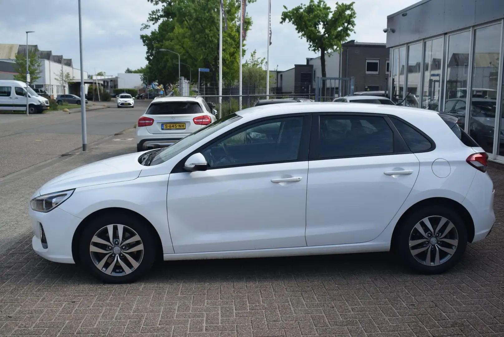 Hyundai i30 1.4 T-GDI | INCLUSIEF 6 MAANDEN AUTOTRUST GARANTIE Weiß - 2