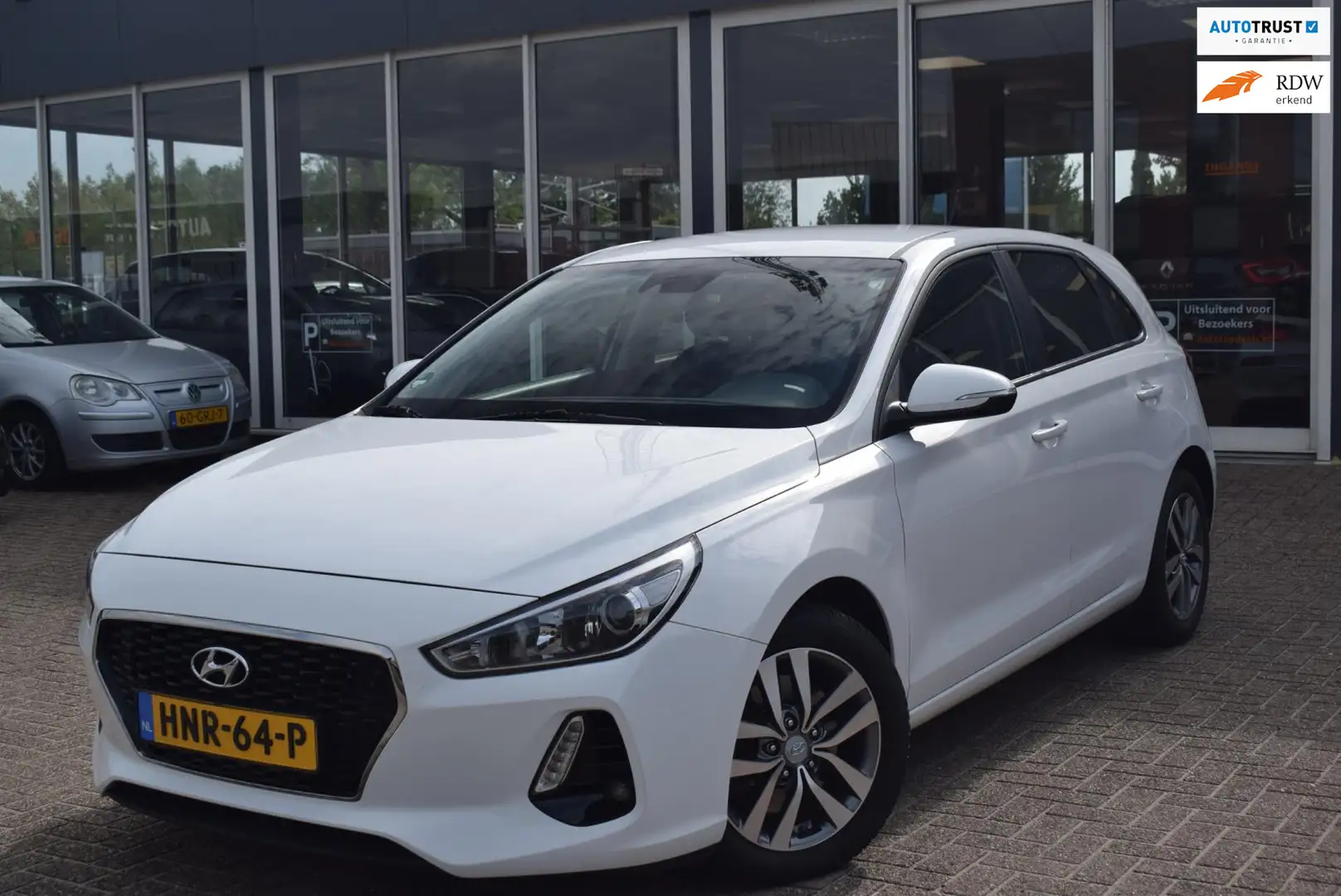 Hyundai i30 1.4 T-GDI | INCLUSIEF 6 MAANDEN AUTOTRUST GARANTIE Weiß - 1