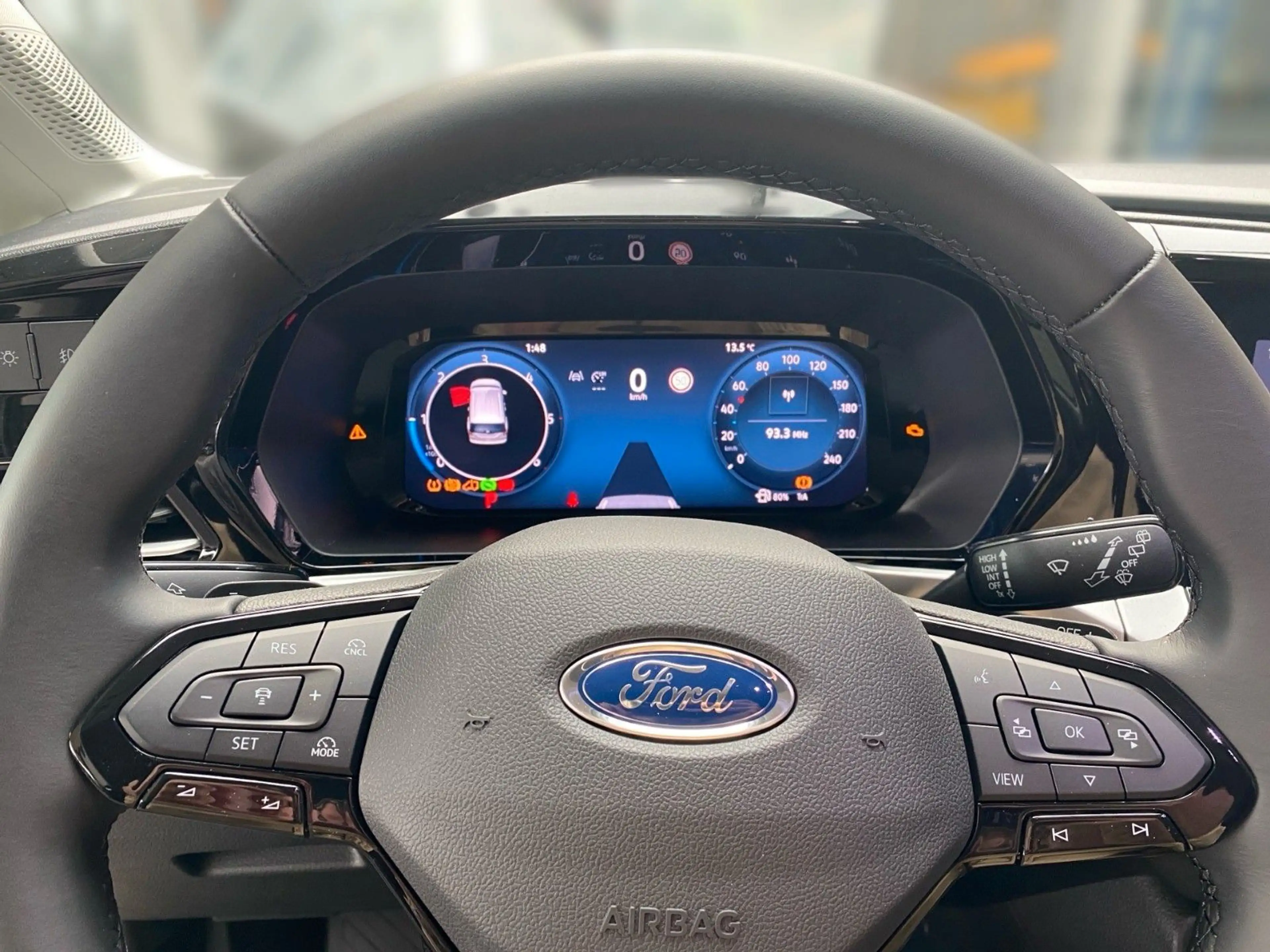 Ford Tourneo Connect Titanium Automatik — photo 9