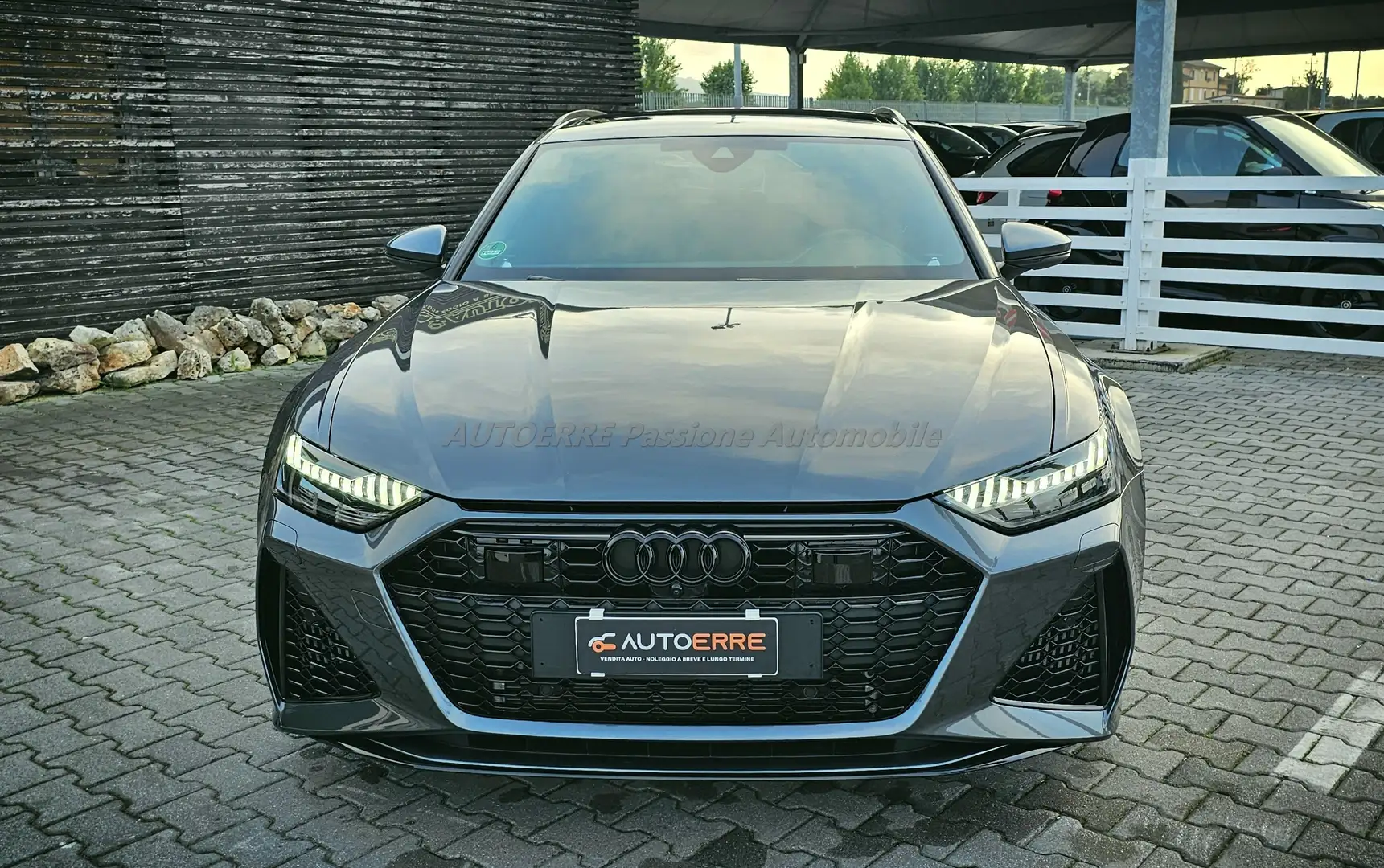Audi RS6 Avant 4.0 performance Quattro Tiptronic Grigio - 2