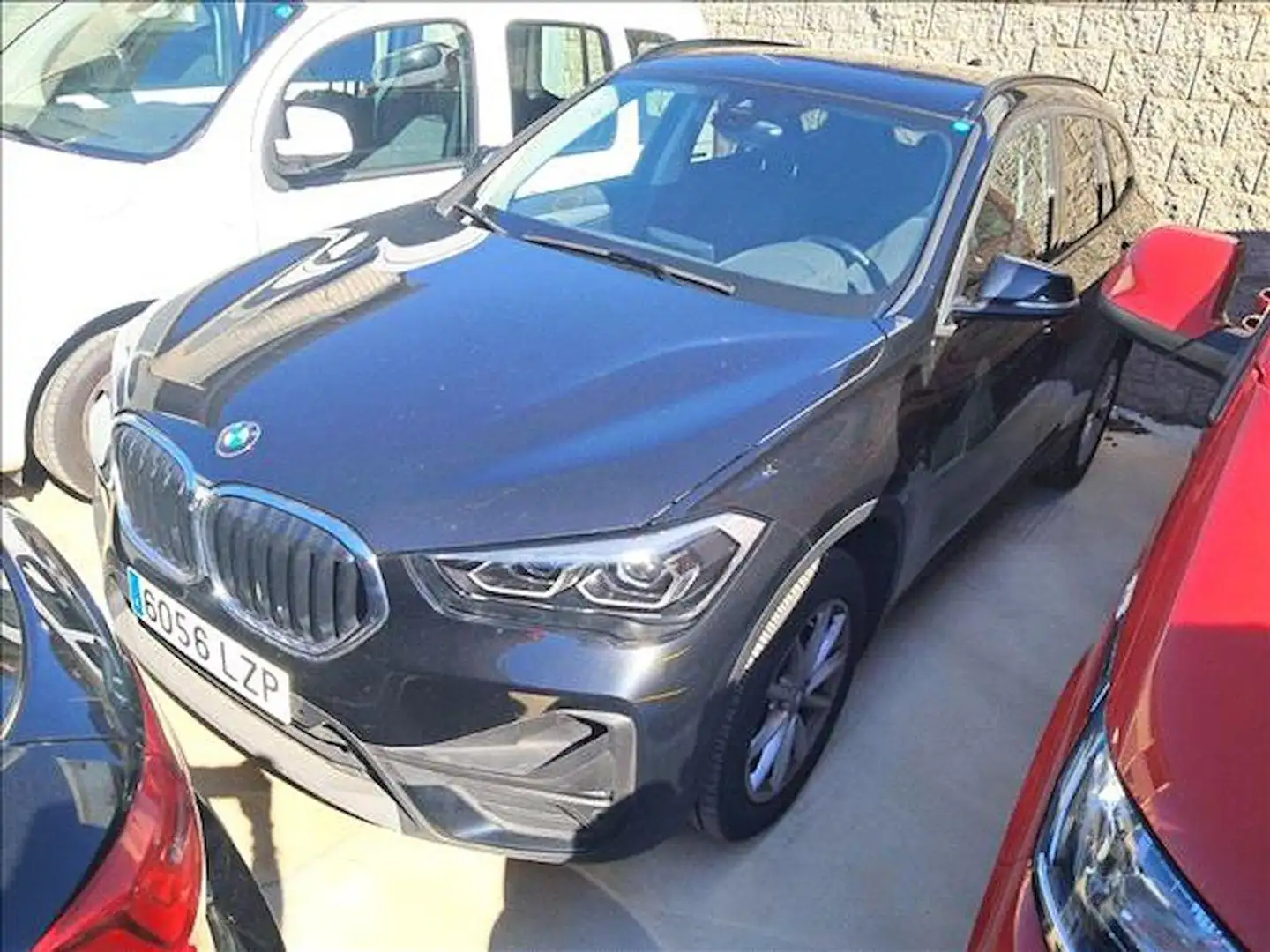BMW X1 sDrive 18iA Gris - 1
