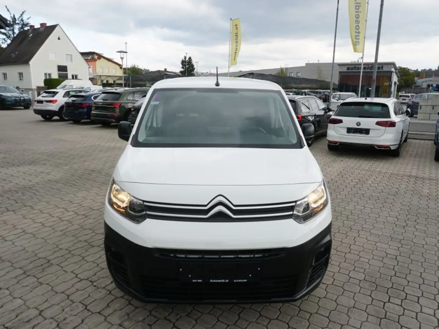 Citroen Berlingo Kasten L2 1,5 Blue HDI *2022er+KLIMA* Weiß - 2