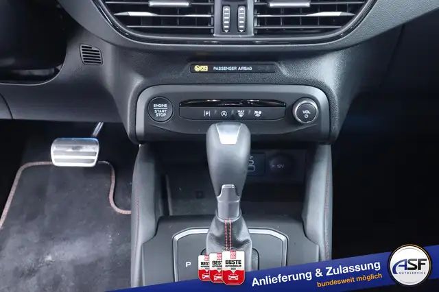 Ford Focus view 16