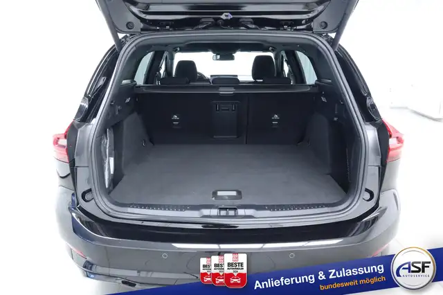Ford Focus view 10